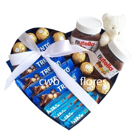 3605 Box coração com nutella e chocolate e pelucia 